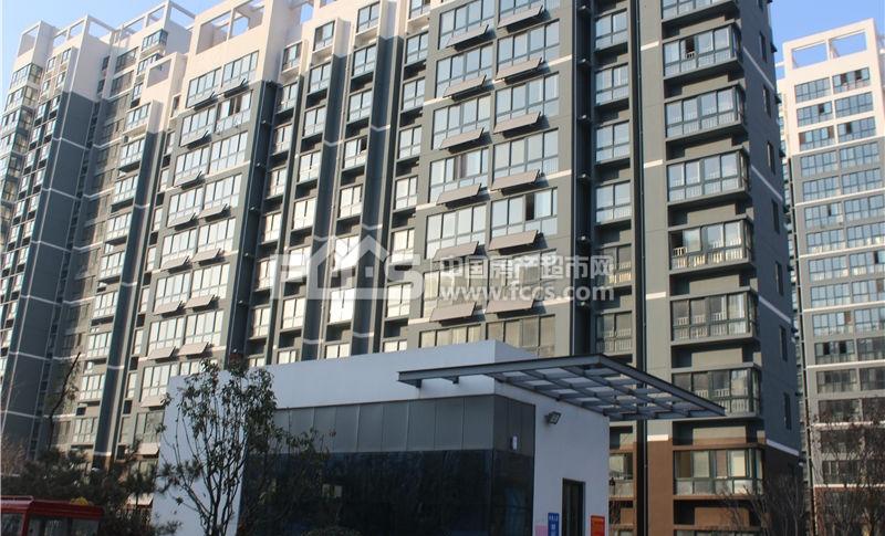 湖景花园薛城区140万元二手房出售信息3室2厅2卫145.